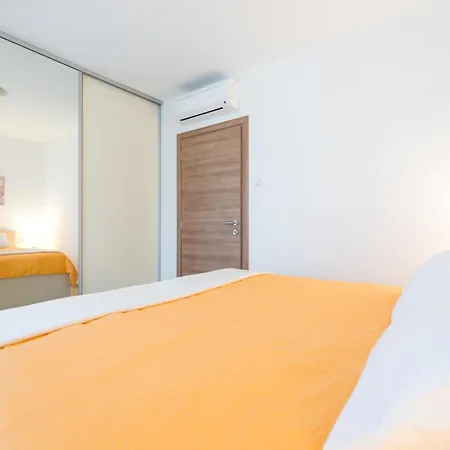 Ella Deluxe Apartmán *